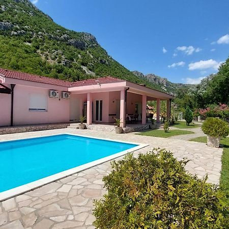Вілла Hacienda Neretva Buna Екстер'єр фото